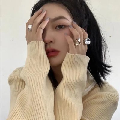 绿草如阴